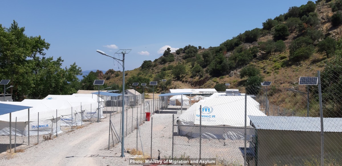 Η μαύρη τρύπα της Ελεγχόμενης Δομής Προσωρινής Φιλοξενίας Αιτούντων Άσυλο Δυτικής Λέσβου